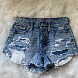 - American eagle jean shorts in EUC